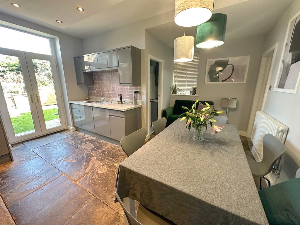 Station Road, Cross Hills Wilman & Lodge